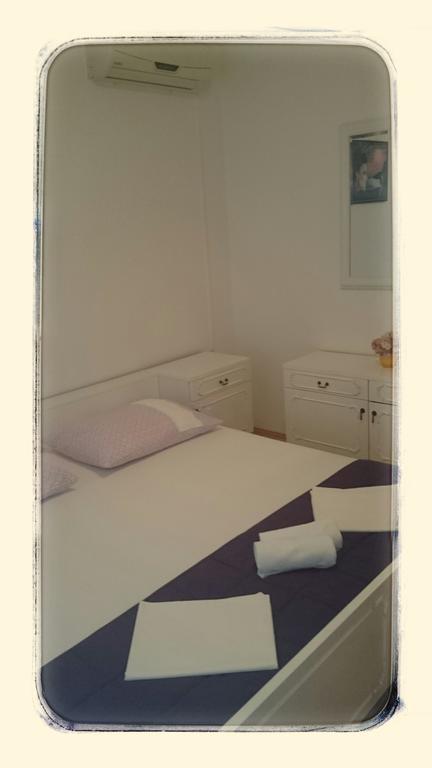 Apartments Culav Makarska Szoba fotó